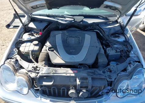 2006 Mercedes-Benz C 230 Sport z USA, uszkodzony, nr VIN WDBRF52H46F804263